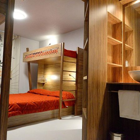 Hotel Du Parc - Pirates Chasseneuil-du-Poitou Ngoại thất bức ảnh