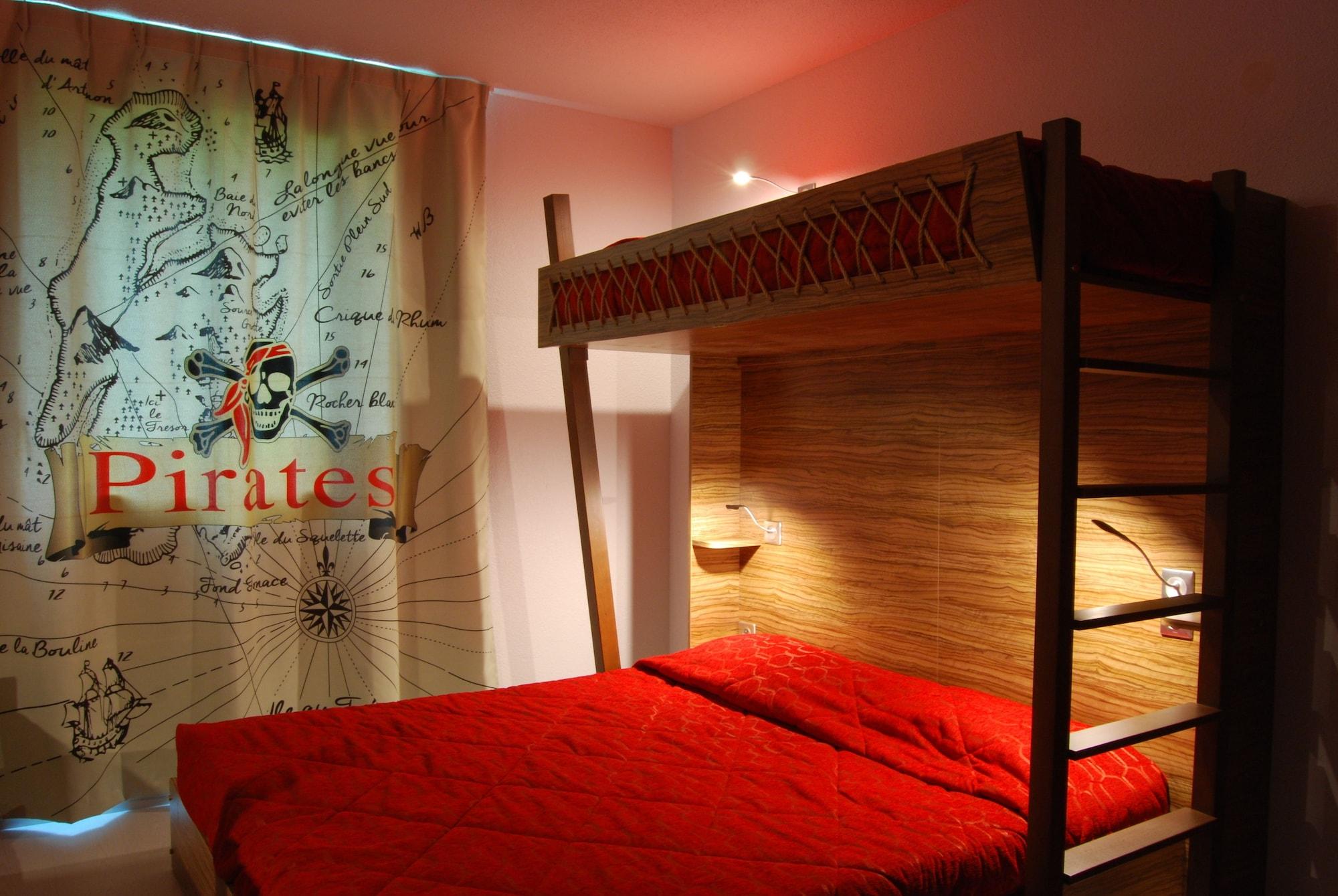 Hotel Du Parc - Pirates Chasseneuil-du-Poitou Ngoại thất bức ảnh