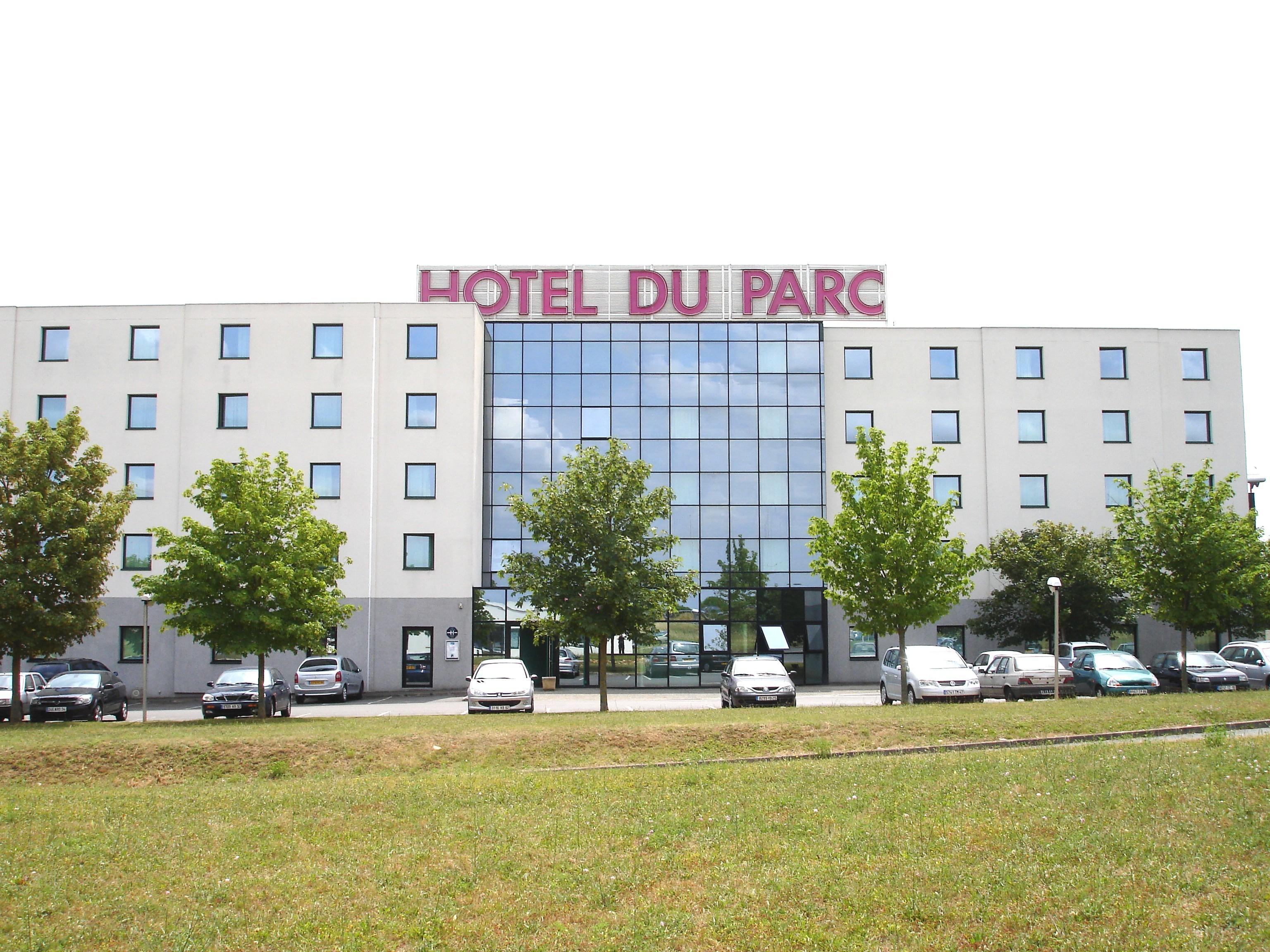 Hotel Du Parc - Pirates Chasseneuil-du-Poitou Ngoại thất bức ảnh