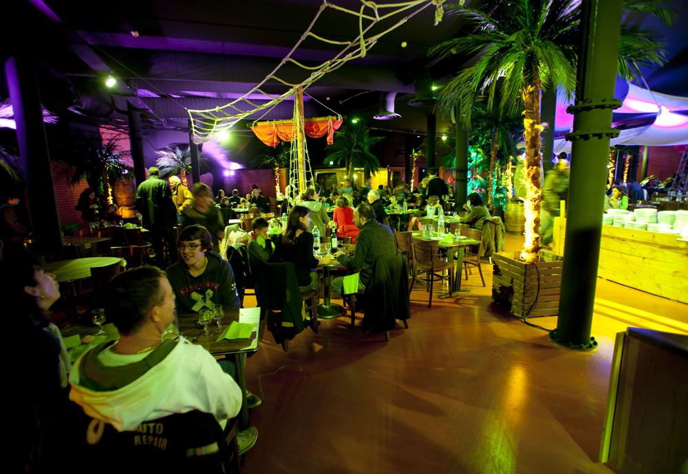 Hotel Du Parc - Pirates Chasseneuil-du-Poitou Ngoại thất bức ảnh
