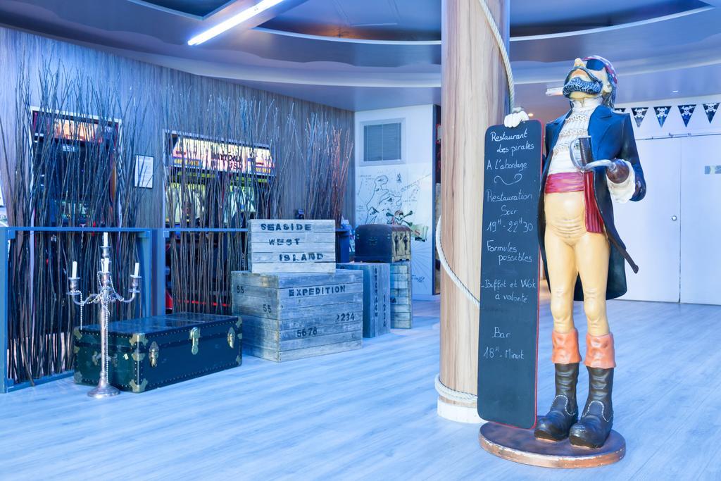 Hotel Du Parc - Pirates Chasseneuil-du-Poitou Ngoại thất bức ảnh